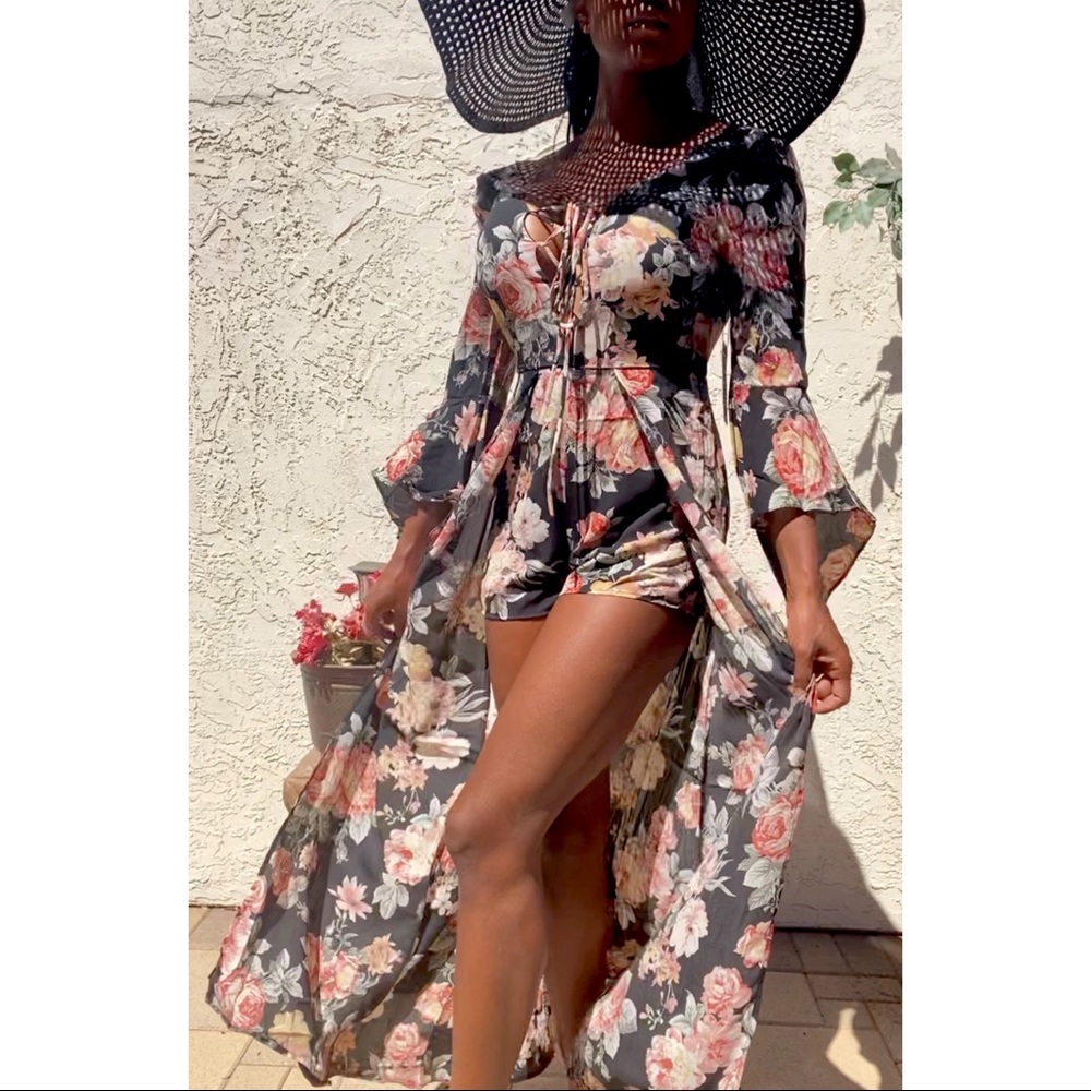 New! Women’s Black Floral Romper - Picture 4 of 5